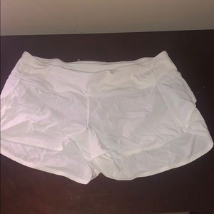 White lululemon shorts